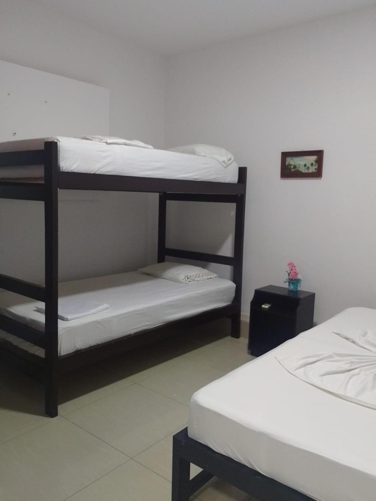 נייבה Hospedaje Casa Cultural Saberes מראה חיצוני תמונה